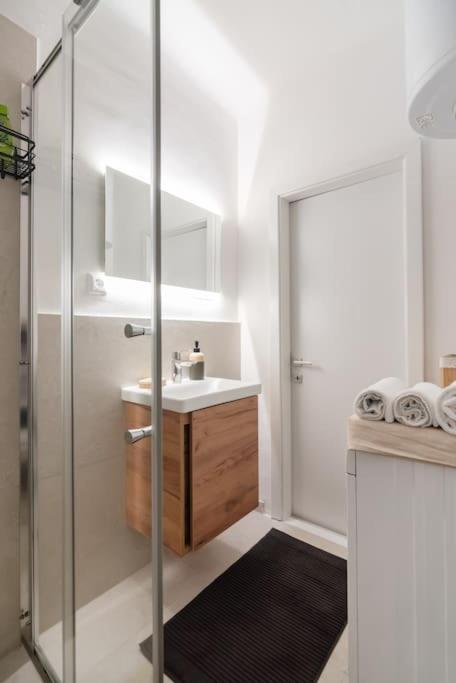 Ruhelage Im Zentrum Nahe Schottentor-Contactless Self-Check-In Vídeň Exteriér fotografie